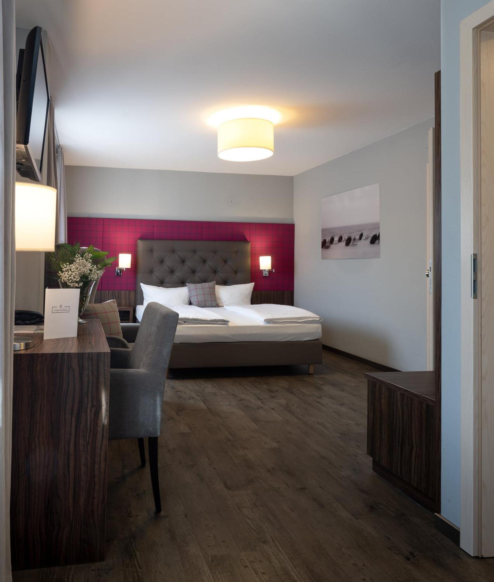 Landhotel 3Kronen Adelsdorf Eksteriør billede