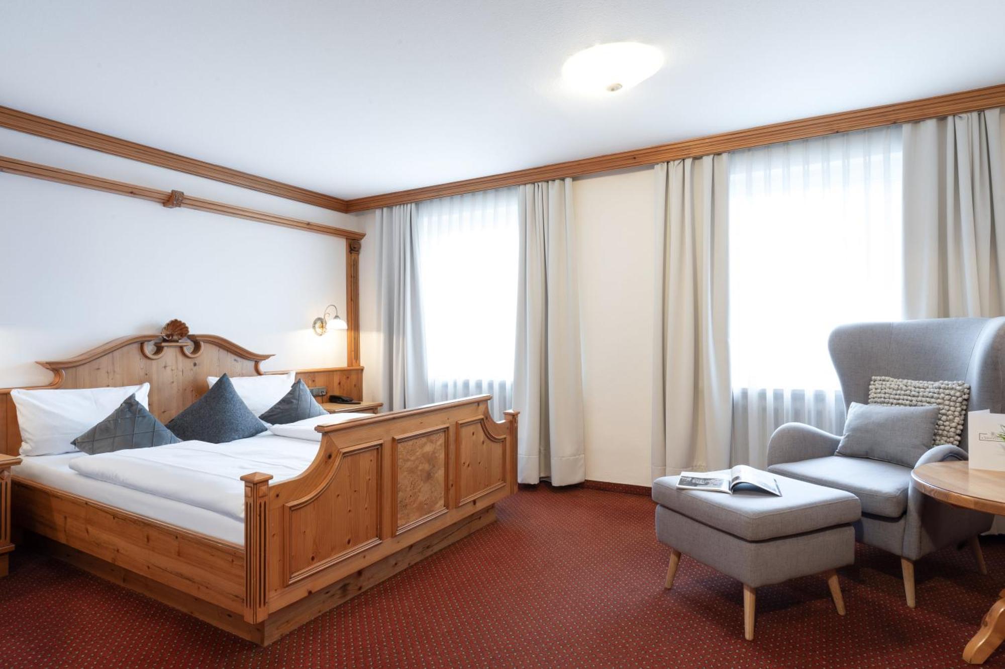 Landhotel 3Kronen Adelsdorf Eksteriør billede